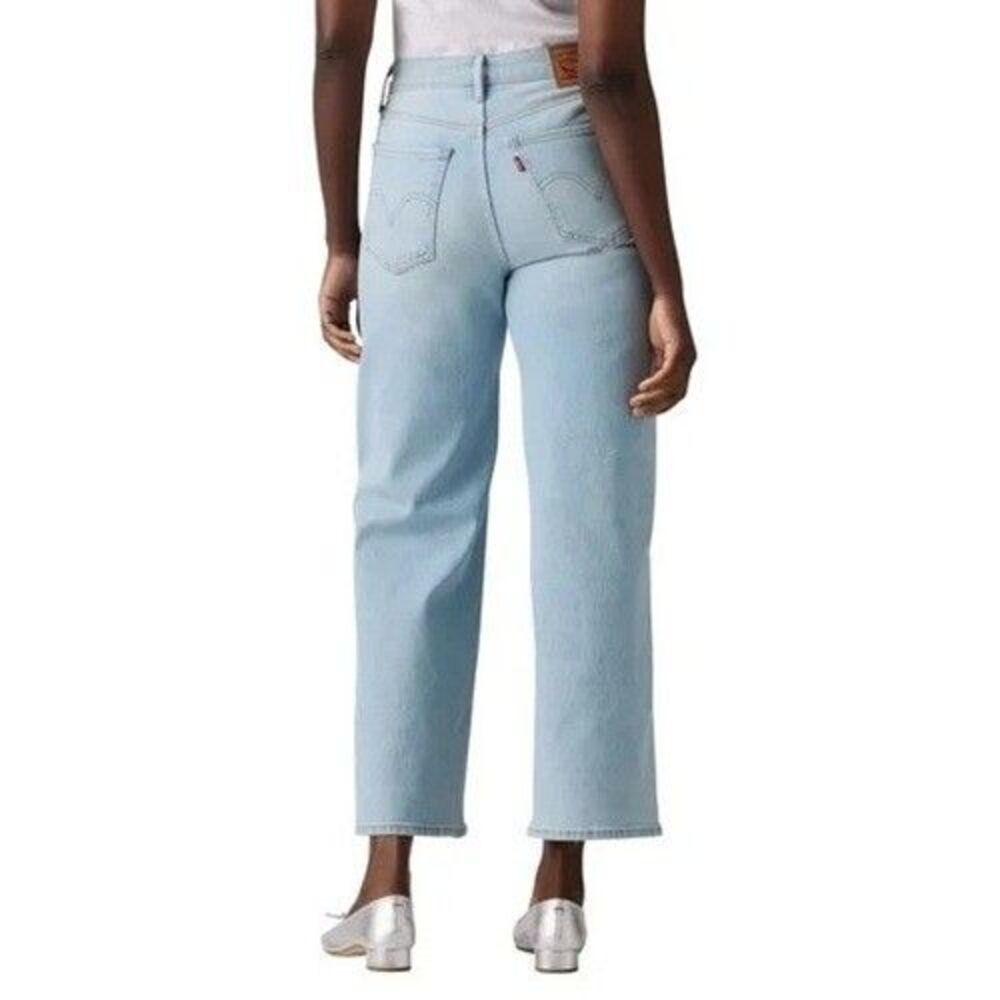 Levi's Women's High-Rise Wide Leg Jean Light Blue 4/27 NWT - Picture 3 of 3